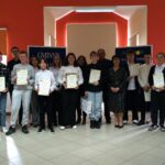 Etap Gminny Konkursu Leonardo - uczestnicy konkursu wraz z organizatorami